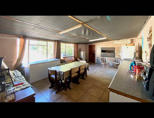 4 BEDROOM HOUSE FOR SALE IN LAAIPLEK